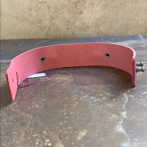 NWT Pink “Strength” Adjustable Cuff Bracelet - Picture 8 of 9